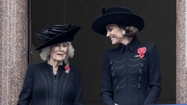 Königin Camilla und Prinzessin Kate