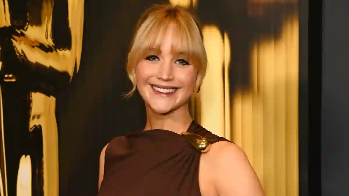Jennifer Lawrence zeigt ihren wunderschönen Babybauch