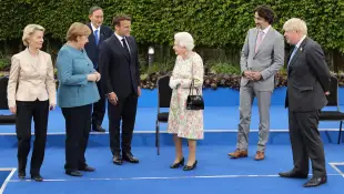 Angela Merkel, Königin Elisabeth