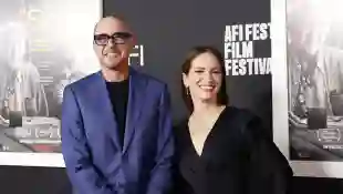 Robert Downey Jr. und seine Frau Susan Downey zusammen auf dem roten Teppich im November 2022