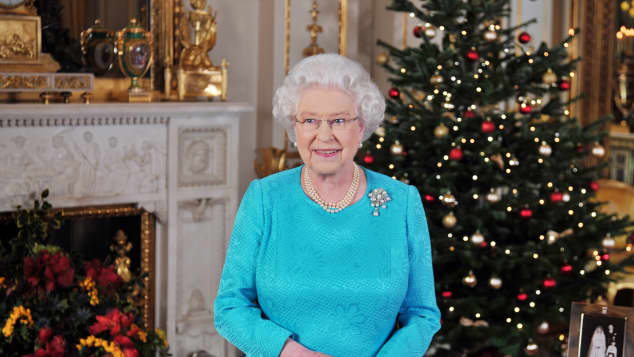 8 überraschende Weihnachtstraditionen der britischen Royals