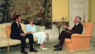 Prinz Charles und Lady Diana während eines Interviews im Kensington Palast