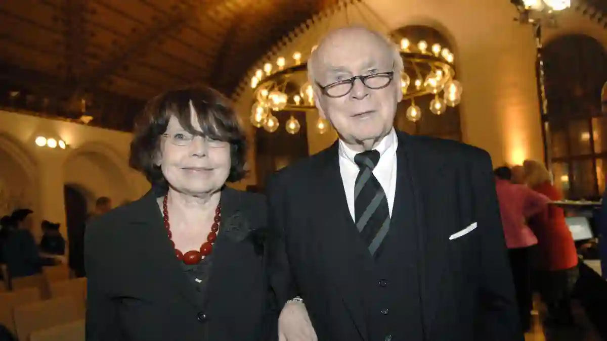 Loriot und seine Frau Rose-Marie Schlumborn im Jahr 2008