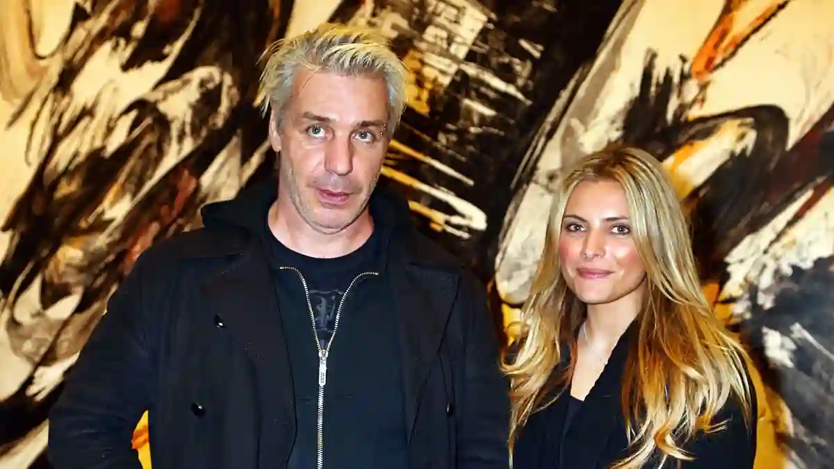 Till Lindemann und Sophia Thomalla posieren im Jahr 2013 nebeneinander, als sie noch ein Paar waren