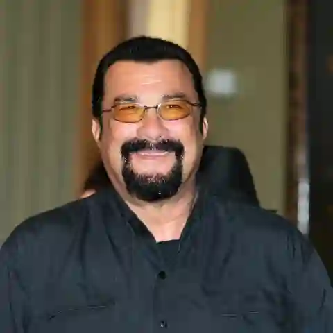 So sieht Steven Seagal heute aus