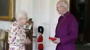 . 21/06/2022. Windsor, United Kingdom. Queen Elizabeth II receives the Archbishop of Canterbury Justin Welby at Windsor
