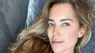 Selfie Miss without makeup