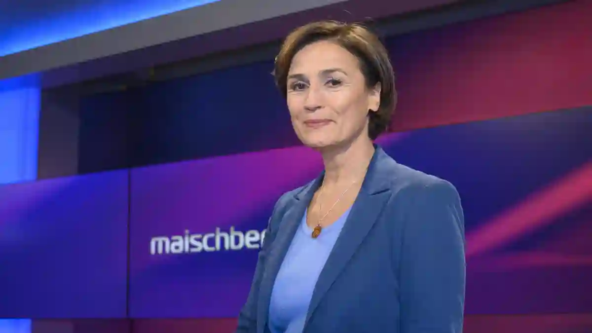 Sandra Maischberger in ihrer Talkshow im November 2022