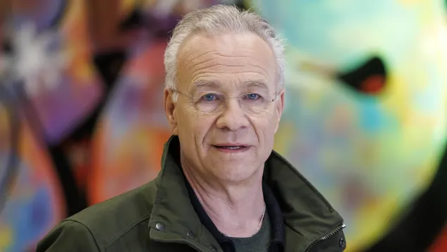 Klaus J. Behrendt