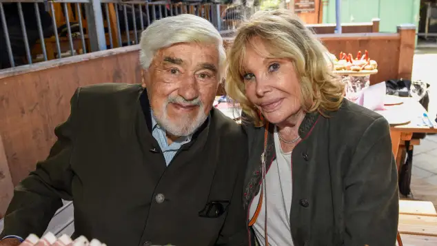Mario Adorf und Monique