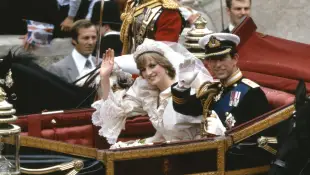 lady diana; lady diana hochzeit; lady diana 1981; lady diana hochzeit juli; lady diana prinz charles;