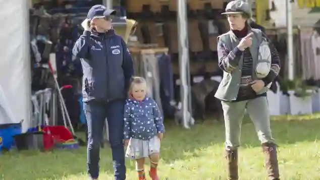 Zara Tindall, Mia Grace Tindall und Prinzessin Anne beim „Whatley Manor International Horse Trial“ 2017