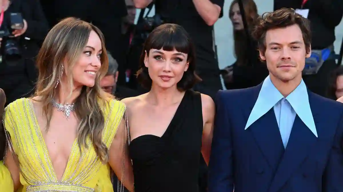 Olivia Wilde, Sydney Chandler und Harry Styles in Venedig bei ihrem ersten gemeinsamen Auftritt auf dem roten Teppich