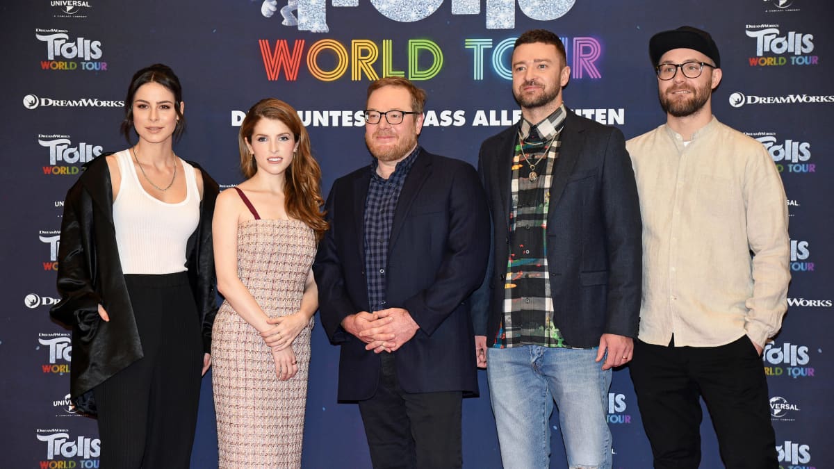 Lena Meyer Landrut Und Mark Forster Zusammen Auf Dem Trolls Photocall