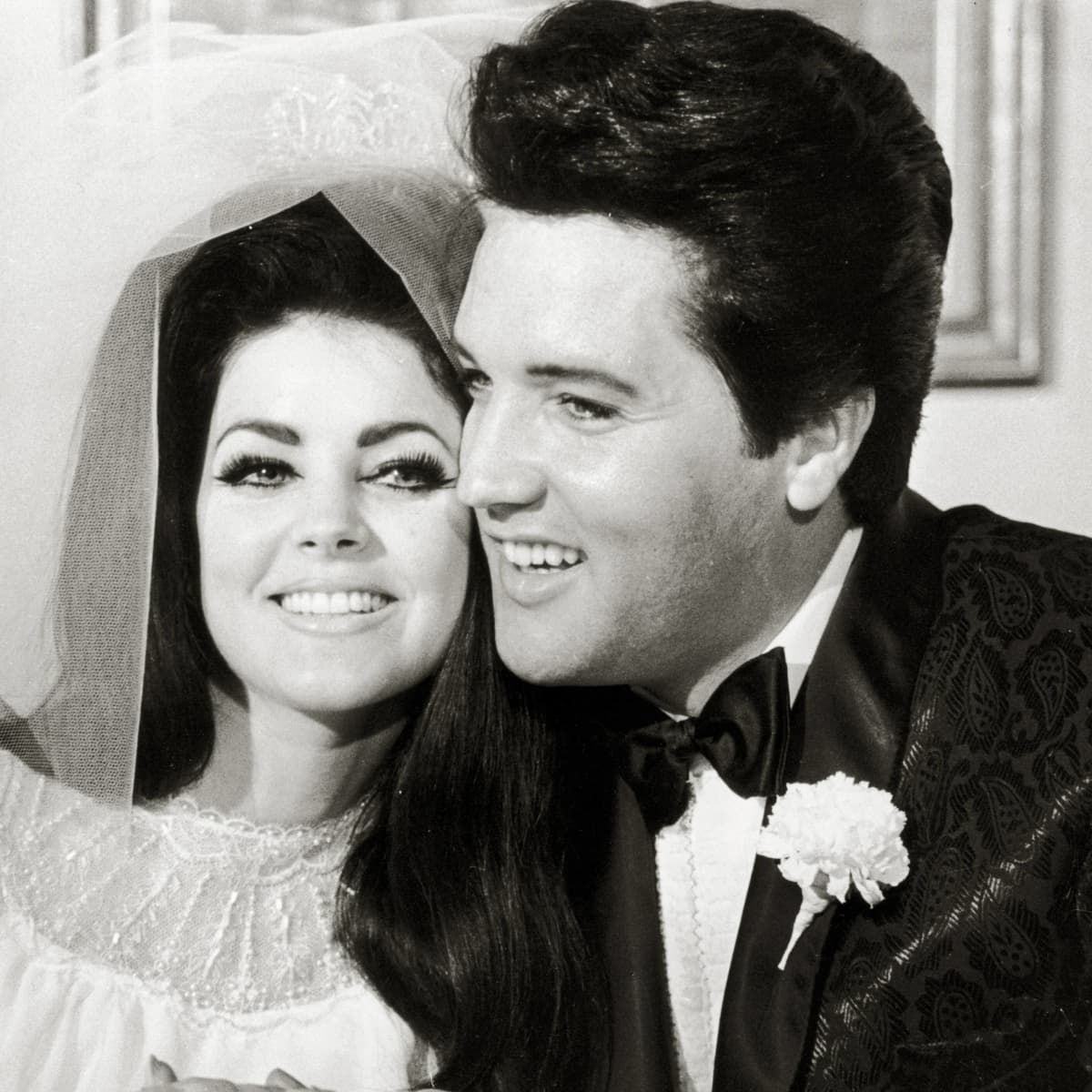 So Sieht Elvis Presleys 42 Ex Priscilla Heute Aus