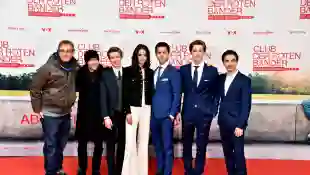 Der Cast von „Club der roten Bänder“ bei der Premiere des Films „Club der roten Bänder - Wie alles begann“ am 4. Dezember 2019