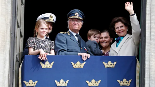 Prinzessin Estelle, Prinz Carl Philip, König Carl Gustaf, Prinz Oscar, Prinzessin Victoria, Königin Silvia