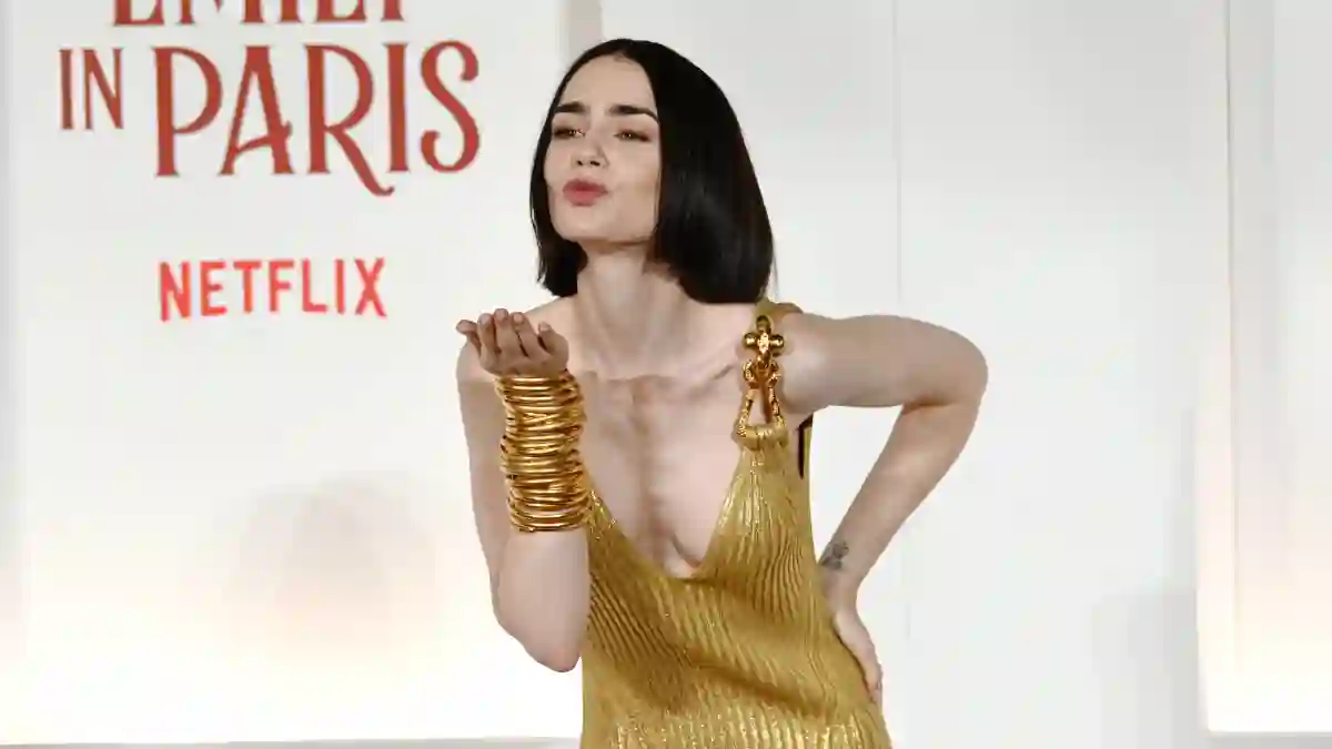 Lily Collins