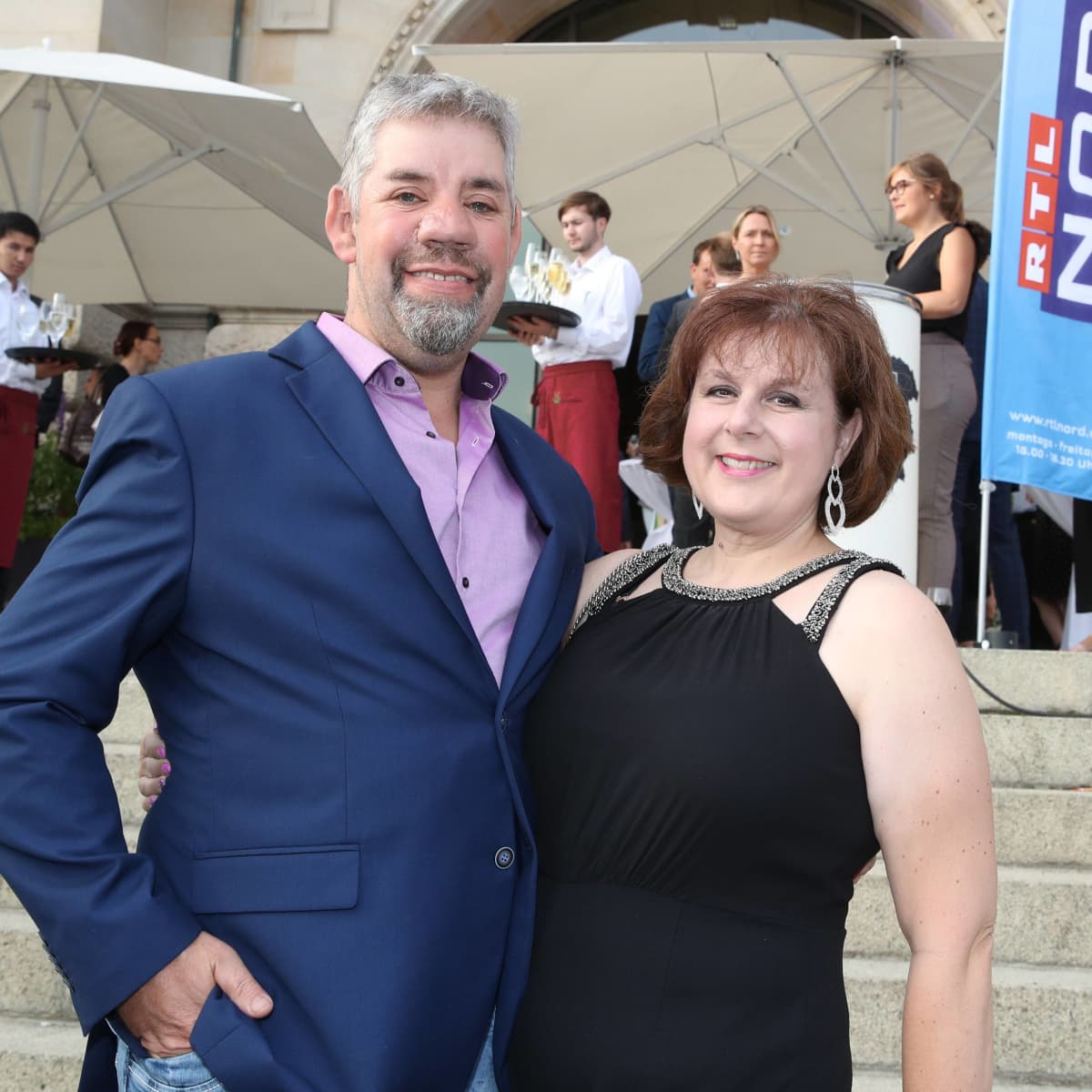 Bauer sucht frau iris und uwe nase