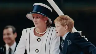 Lady Diana und Prinz Harry 1995