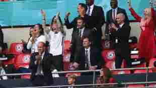 Prinz William, Prinz George, Herzogin Kate, Ed Sheeran, Cherry Seaborn, David Beckham, Romeo Beckham, Ellie Goulding beim Spiel England gegen Deutschland bei der EM 2021 am 29. Juni 2021