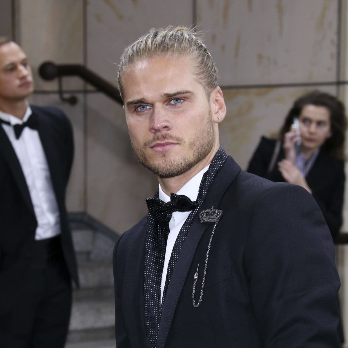 Ihr Seid Doch Auch Neugierig Rurik Gislason Oben Ohne