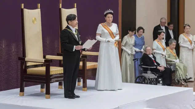 Die Kaiserin und der Kaiser von Japan Naruhito und Masako