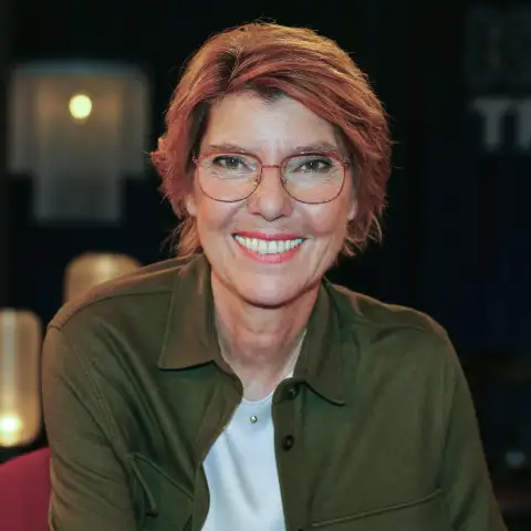 Bettina Böttinger bei der Aufzeichnung der WDR-Talkshow „Kölner Treff”