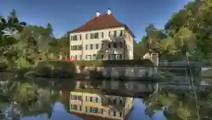 Sisi Schloss; Wasserschloss Unterwittelsbach
