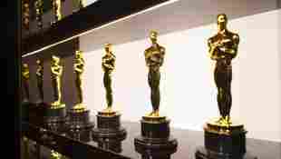 Die Oscar Trophäen hinter der Bühne bei den Oscars am 9. Februar 2020
