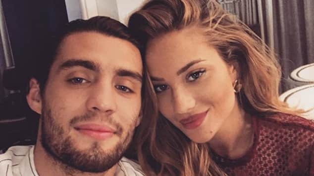 Mateo Kovacics Frau sieht aus wie Rosie Huntington-Whiteley