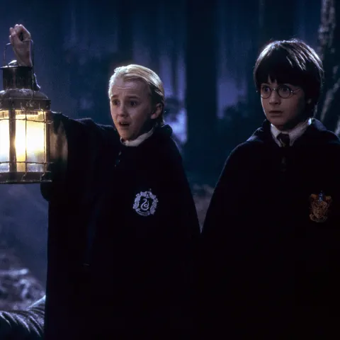 HARRY POTTER AND THE SORCERER S STONE, Tom Felton, Daniel Radcliffe, 2001. ph: Peter Mountain / ? Warner Bros./ Courtesy