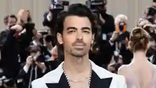 Joe Jonas spricht über Beauty-OPs