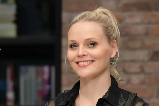 sturm der liebe jenny löffler oben ohne