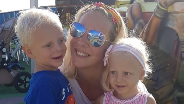 Danni Büchner Kinder Zwillinge : Panne Bei Goodbye Deutschland Schwere Folgen Fur Jens Buchners Kinder