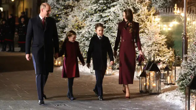 Britische Königsfamilie: Prinz William, Prinzessin Charlotte, Prinz George und Herzogin Kate