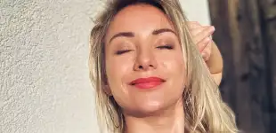 Anna-Carina Woitschack sexy