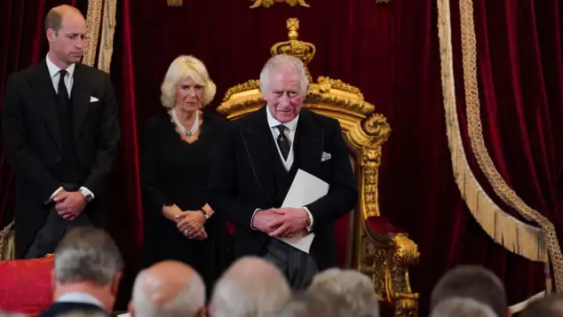 Prinz William, Camilla und König Charles III.