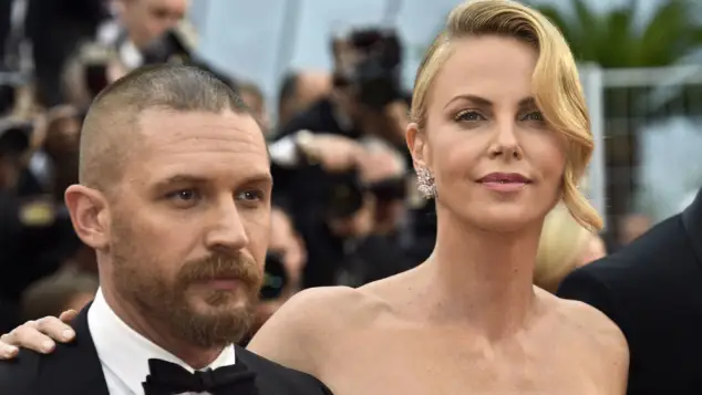 Tom Hardy und Charlize Theron