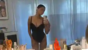 selena gomez badeanzug heiß sexy