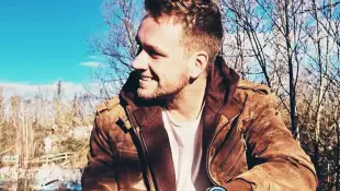 „Hochzeit auf den ersten Blick“ Peter posiert für ein Instagram-Foto