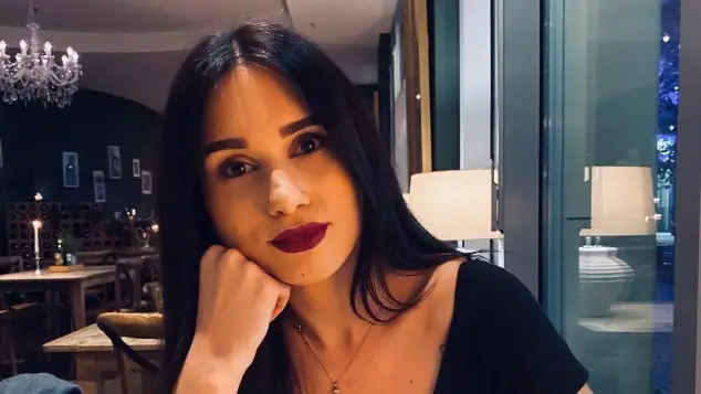 Coupleontour-Vanessa