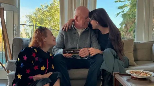 Bruce Willis mit seinen Töchter Tallulah und Scout