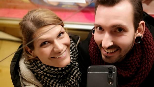 „Bares für Rares“Fabian So happy zeigt er sich mit seiner Freundin
