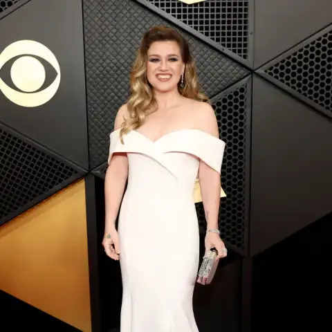 Kelly Clarkson