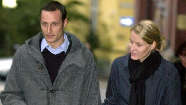 Vor 20 Jahren verliebte sich Haakon in die junge Mette-Marit