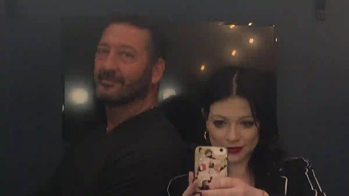 Jay Cohen und Michelle Trachtenberg