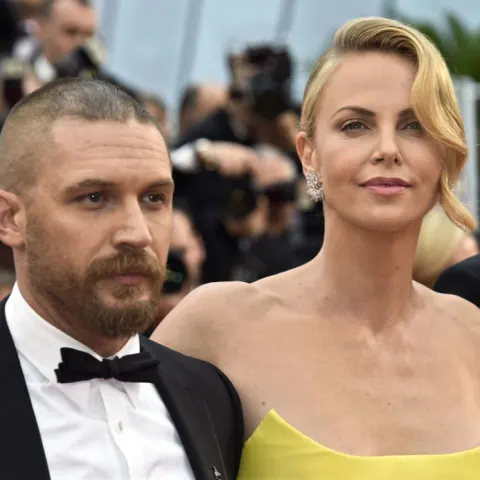 Tom Hardy und Charlize Theron