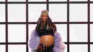 Rihanna bei der Mailänder Fashion Week am 25. Februar 2022