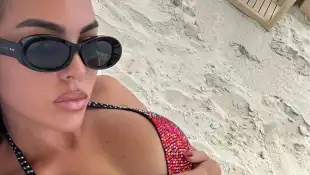 georgina rodriguez heiß sexy bikini dekolleté oberweite